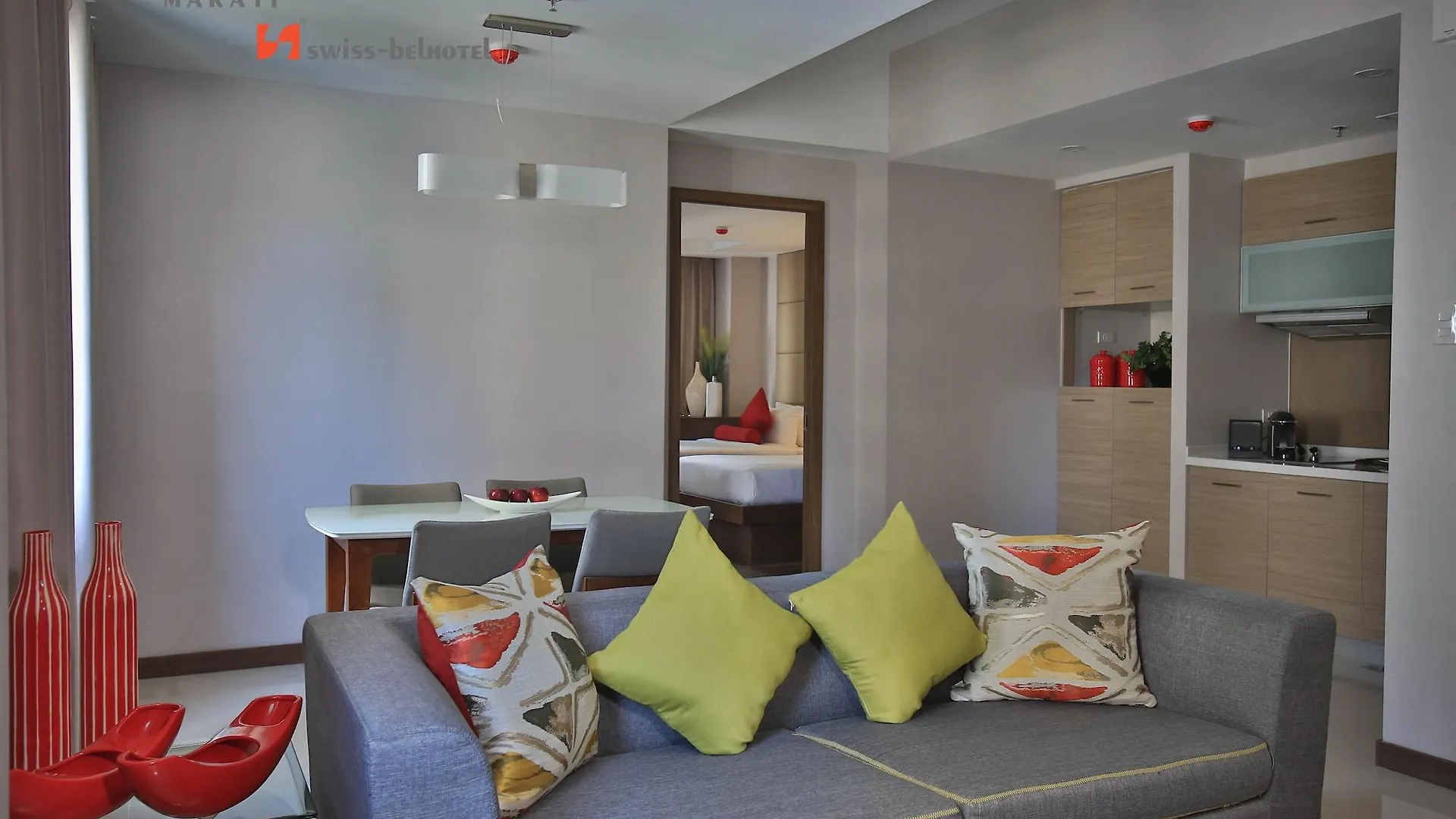 Valero Grand Suites By Swiss-Belhotel Makati City 4*,  Philippines