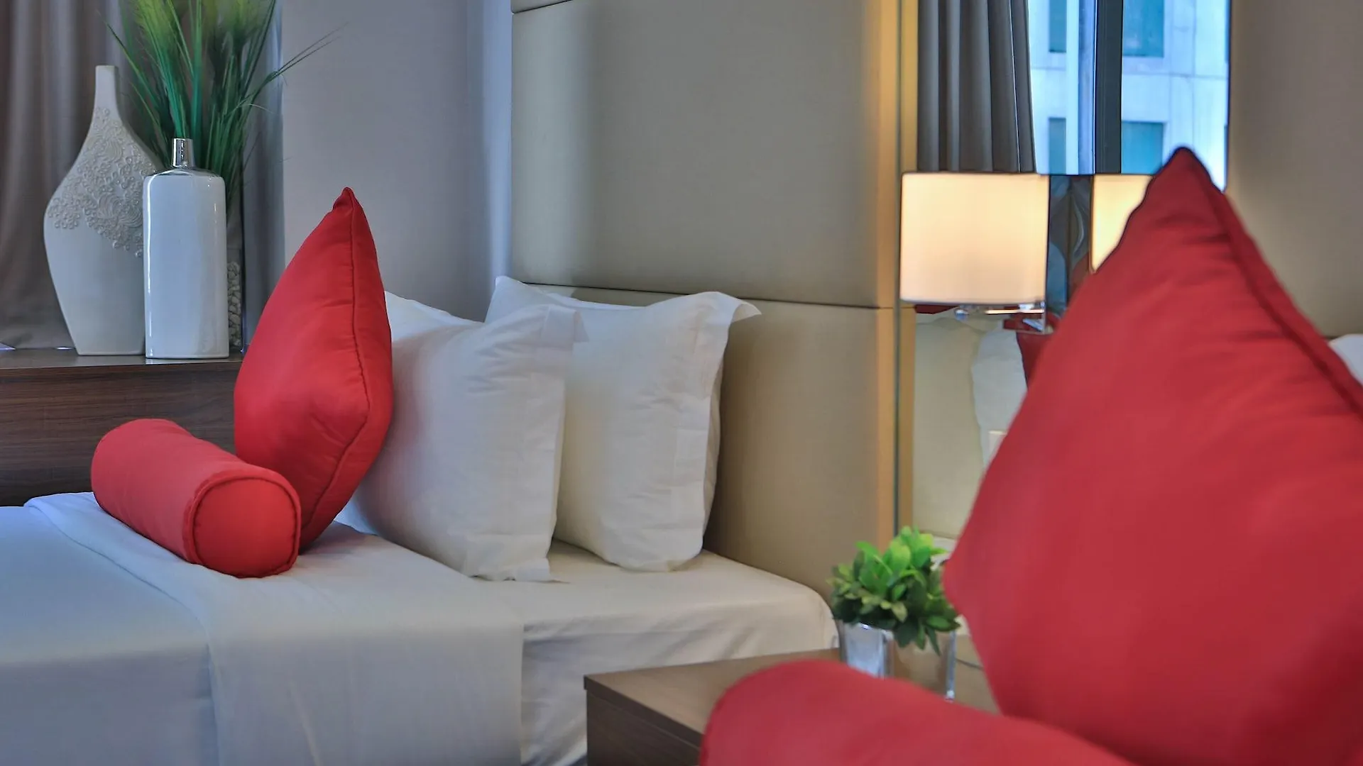 Valero Grand Suites By Swiss-Belhotel Makati City Philippines